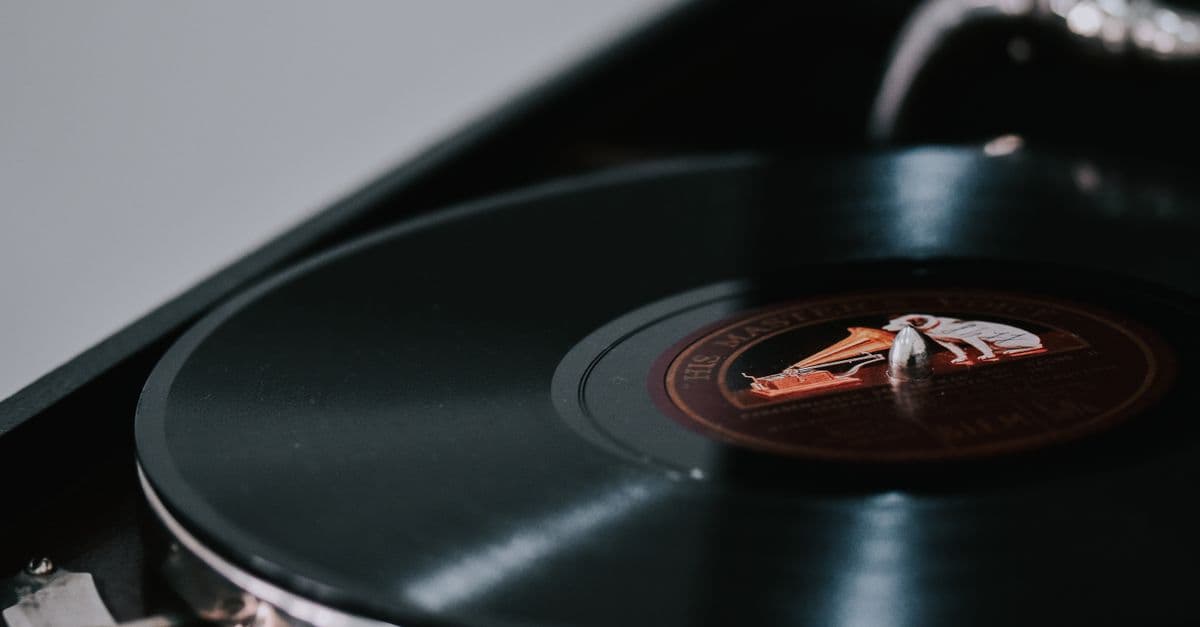 Discos de vinil e toca-discos — Músicas que contam histórias: ótimas para o nível B1